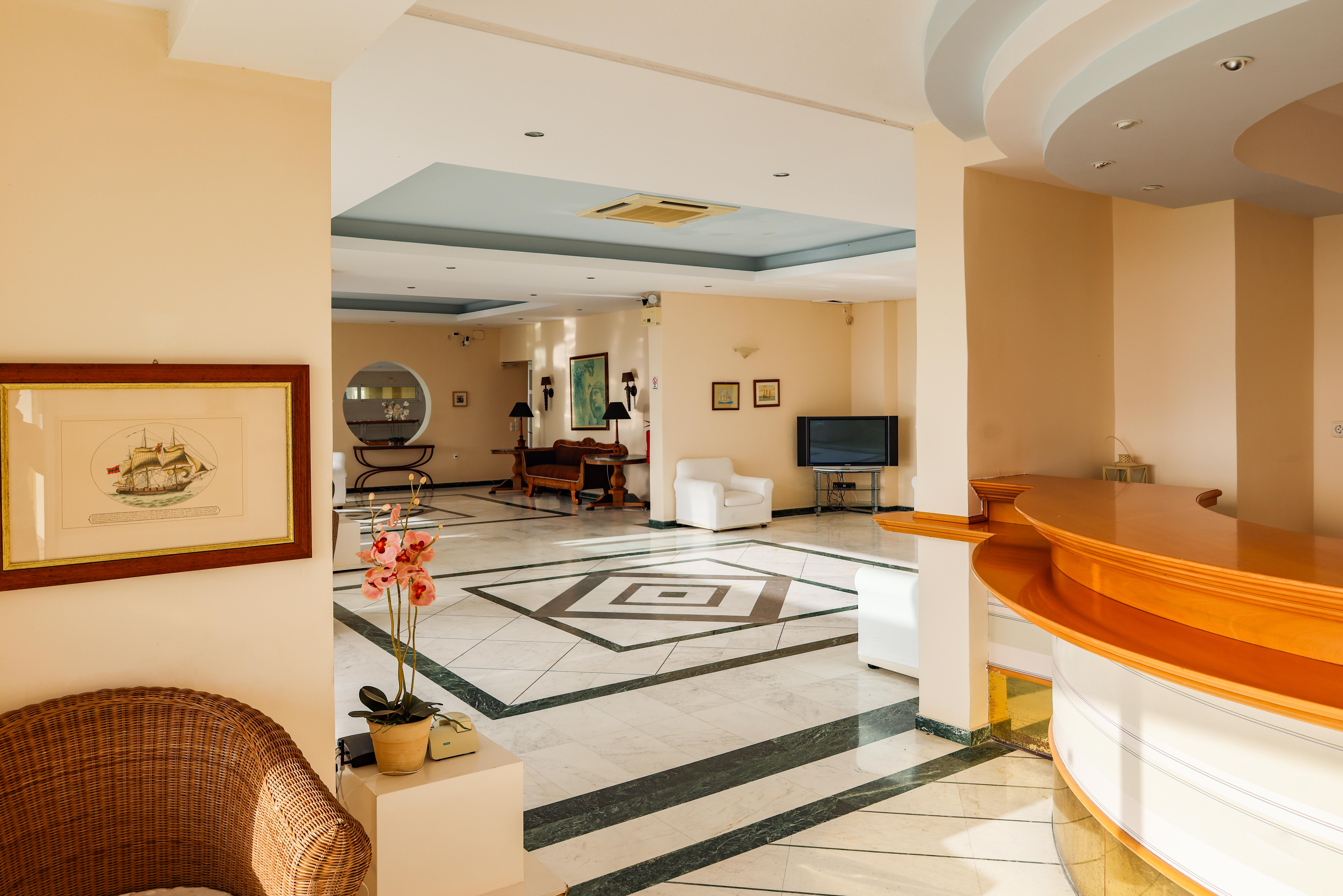 Kanapitsa Mare Hotel Bagian luar foto