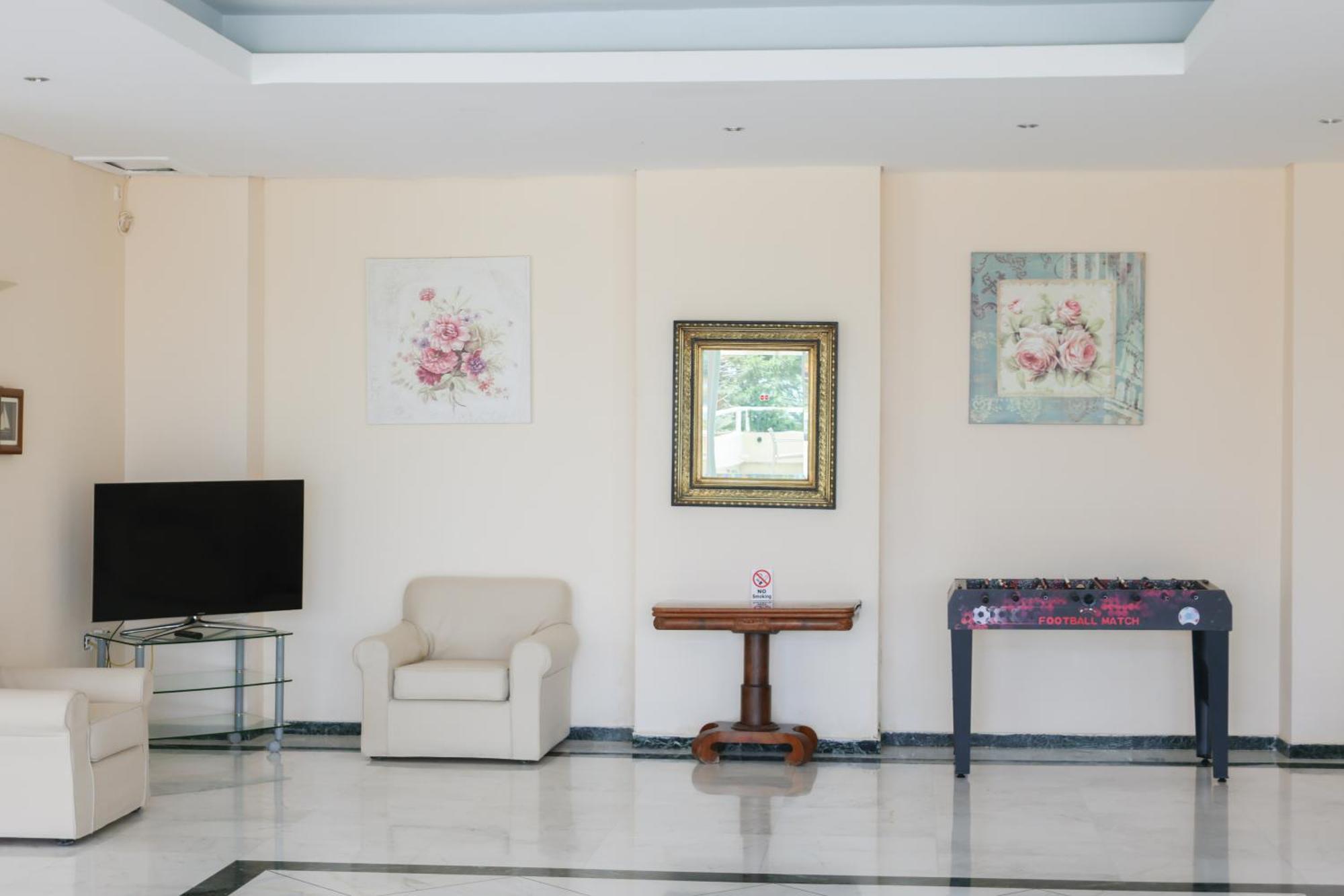 Kanapitsa Mare Hotel Bagian luar foto